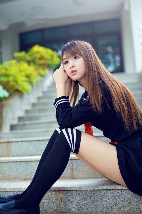 AC米兰逼平维罗纳，暂时止住颓势，ac米兰对维罗纳视频比赛直播