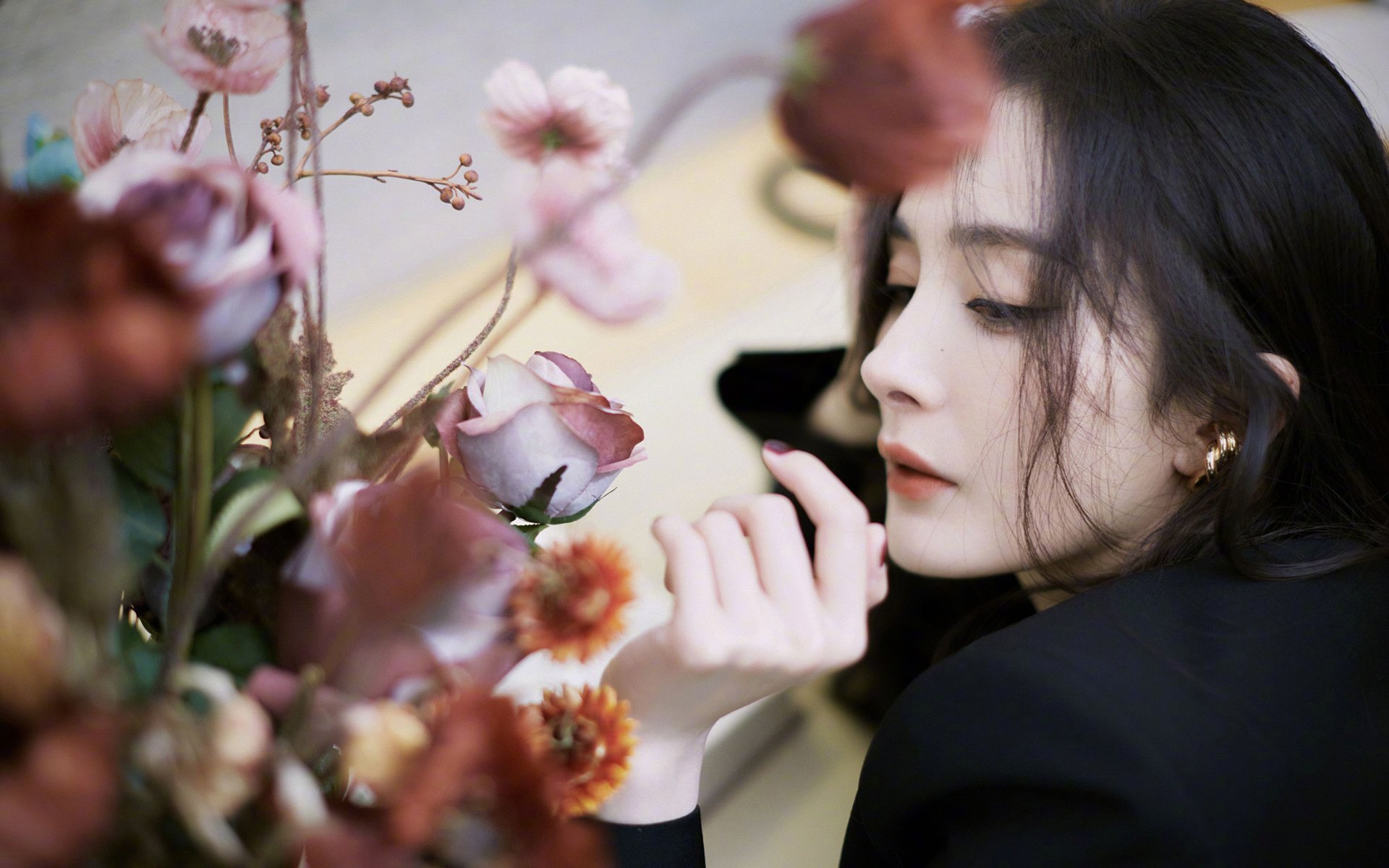 青年才俊破局:新生代球员如何改变足球格局?,新生代足球运动员